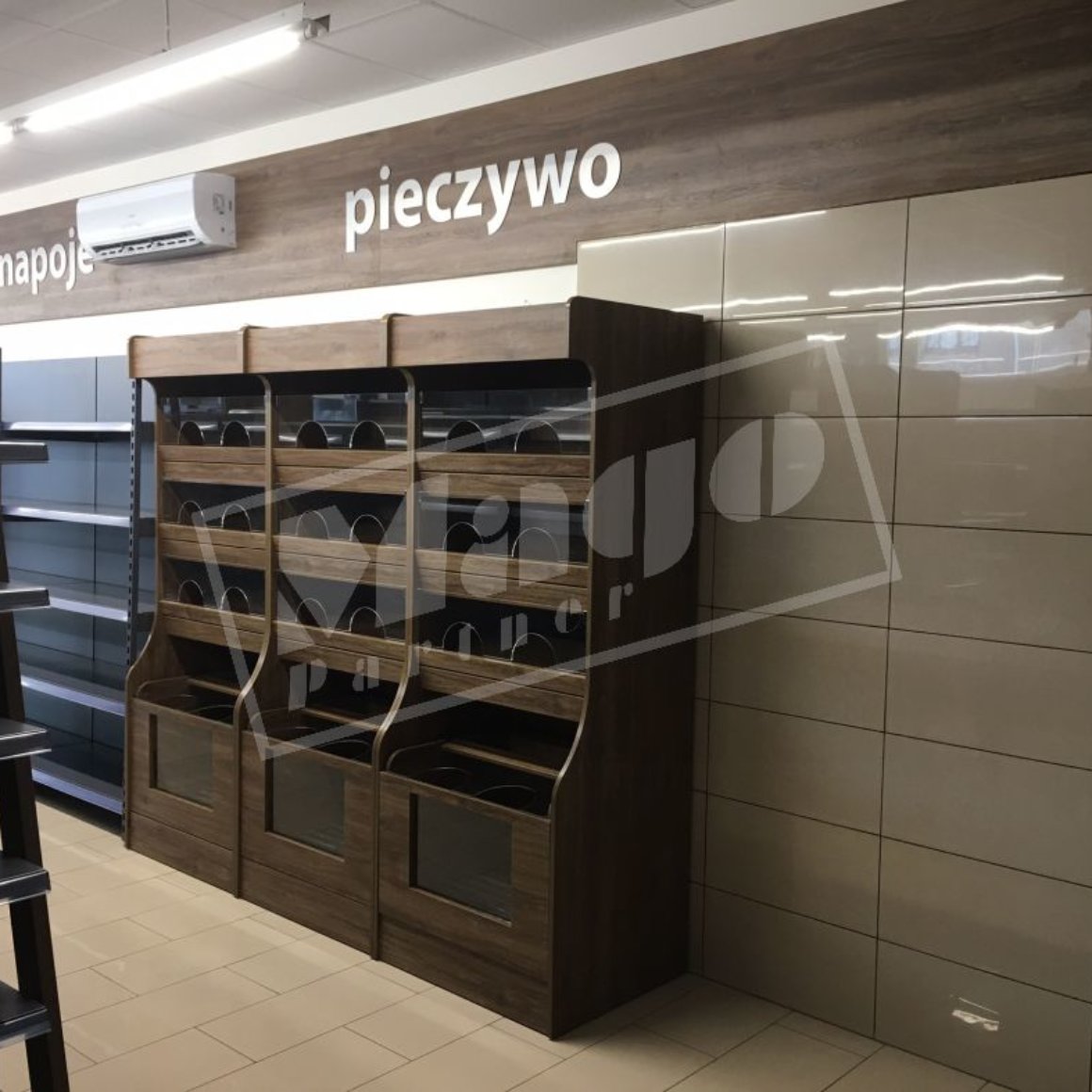 Regał na pieczywo